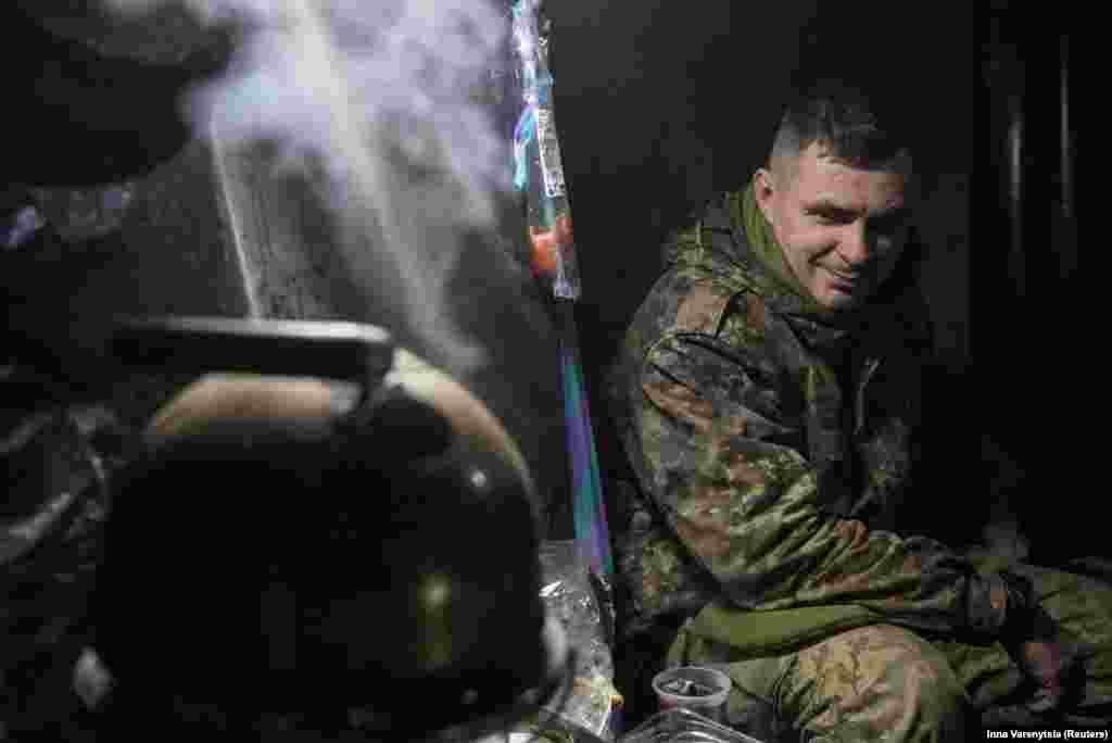 A kettle of boiling water captures the attention of a Ukrainian soldier in his dugout. “If we won’t have a single bullet, we will kill them with shovels,” said Serhiy, a commander in the 59th Brigade, which is active in the eastern city of Avdiyivka, who spoke on condition that only his first name be used. 