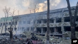 A hospital building in Mariupol, Ukraine, after a Russian strike in March 2022.
