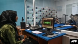 د بېګم راډیو سټوډیو