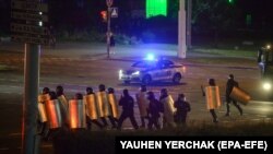 Protests, Arrests In Belarus For A Third Night Against 'Falsified' Election