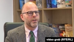 Toby Vogel: Pritisci na RS i SNSD će se nastaviti.