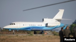 The plane transporting European Commission President Ursula von der Leyen and her staff lifts off from the tarmac of Mihail Kogalniceanu Air Base near Constanta, Romania, on September 1.
