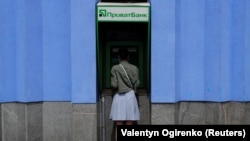 Despite endemic corruption and other pressing problems, Ukraine’s economy is more resilient today than on the eve the Russian aggression in 2014, analysts say.