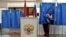 Жителям Югры предложен выбор между городским депутатом, предпринимателем и редактором независимой газеты
