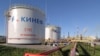 НПЗ в Ленинградской области России остановил крупнейшую установку после удара дронов – Reuters