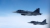 Україна готується отримати перші шведські винищувачі Gripen, а також додаткові F-16 і французькі Mirage, заявив Гаврилюк
