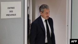 Поранешниот француски претседател Никола Саркози