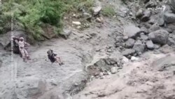 د هند اتراکنډ کې سېلابونو سخت زیانونه اړولي دي