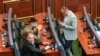 Deputetë të Listës Serbe.
